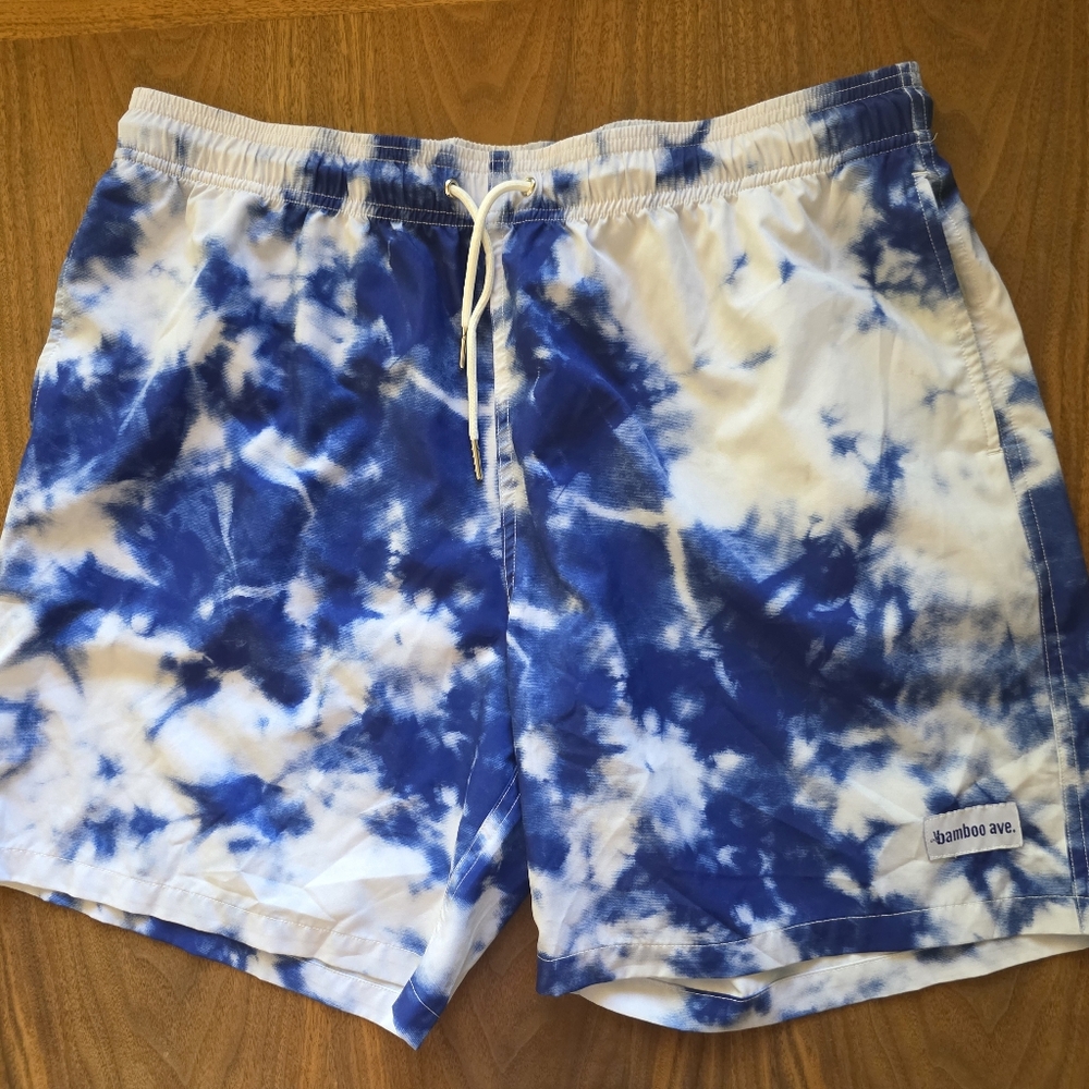 Bamboo Ave, Men's 7” Tie Dye Shorts Mens Size XL